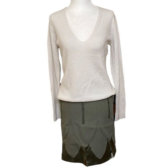 Nicole Miller Slit Multi Green Color Leaf Scallop Mini Pencil Skirt - Picture 2 of 7